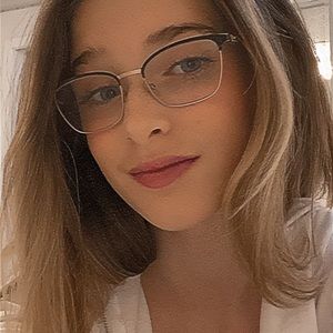 Meet your Posher, Molly